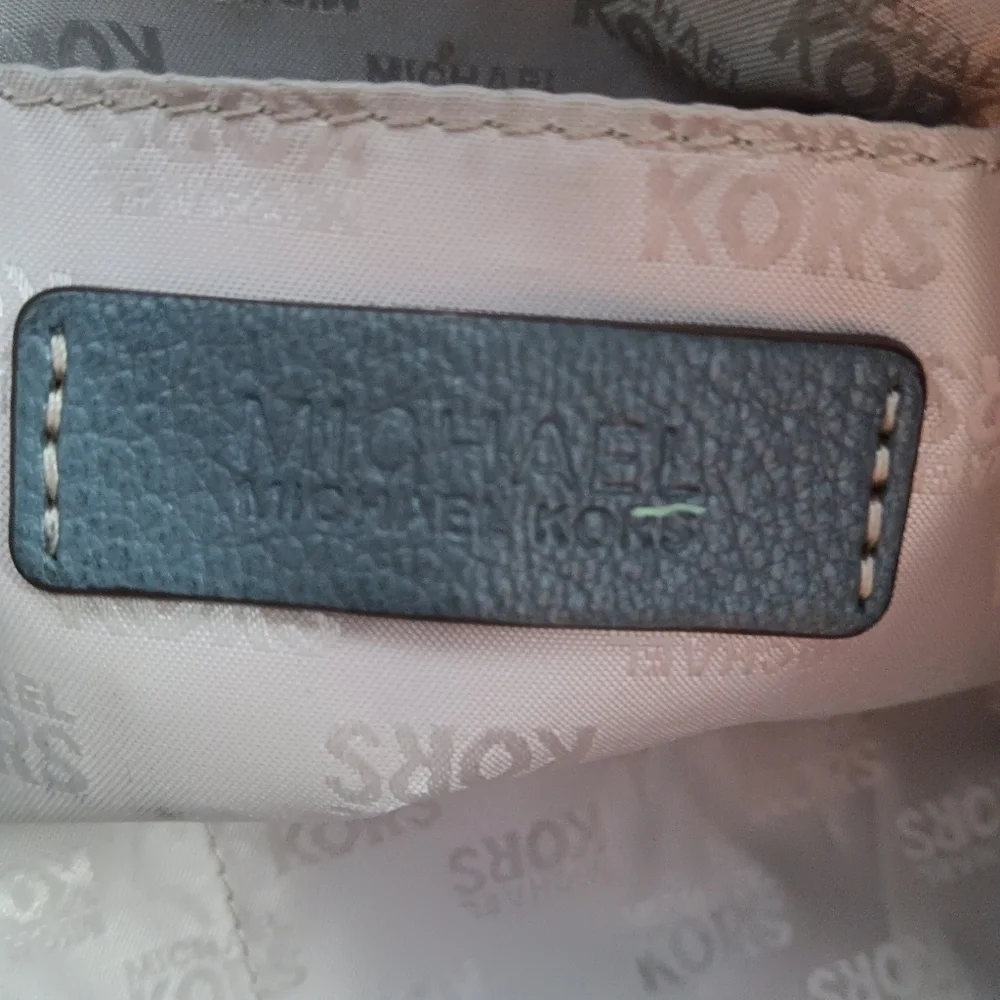Michael Kors gray leather bag